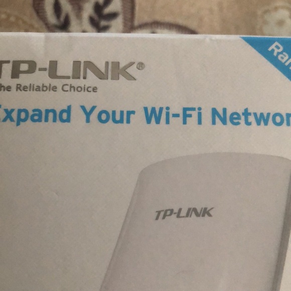 TpLink 300 Mbps Universal Wi-Fi device Range extender - Picture 2 of 5